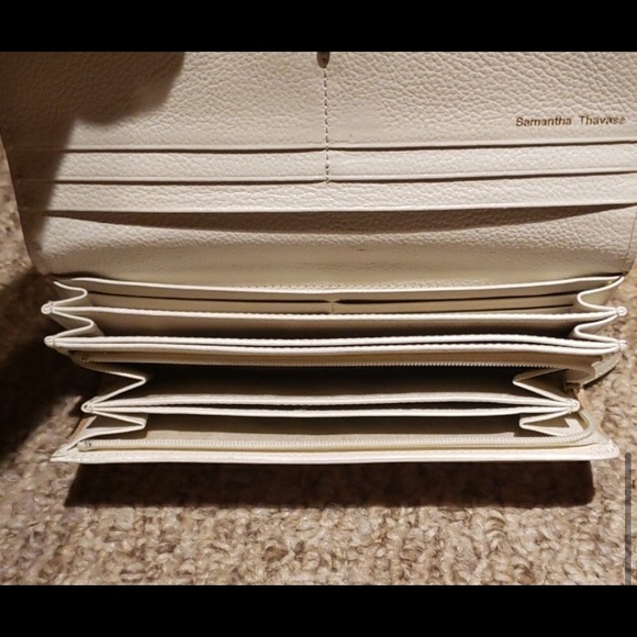 Samantha Thavasa wallet Authentic - Picture 4 of 6